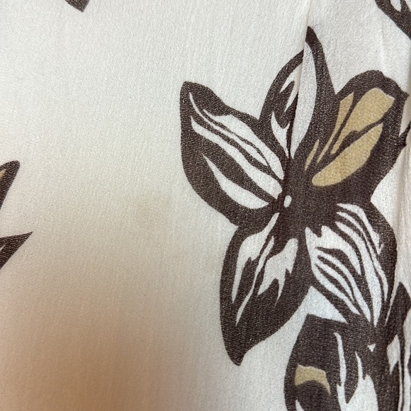 Pendleton floral neutral blouse - Picture 5 of 12